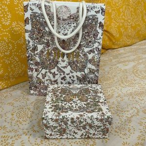 Dior exclusives box and shopping bag